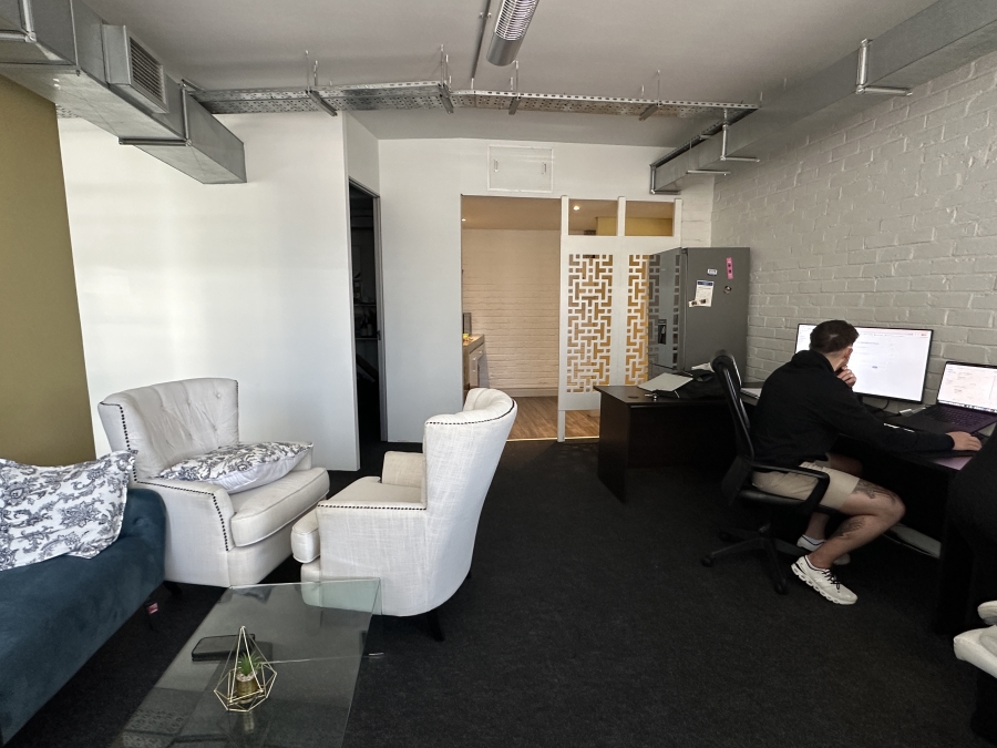 To Let commercial Property for Rent in Gardens Western Cape